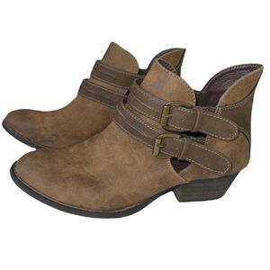 Altar’d State Brown Ankle Western Booties Buckles 7.5